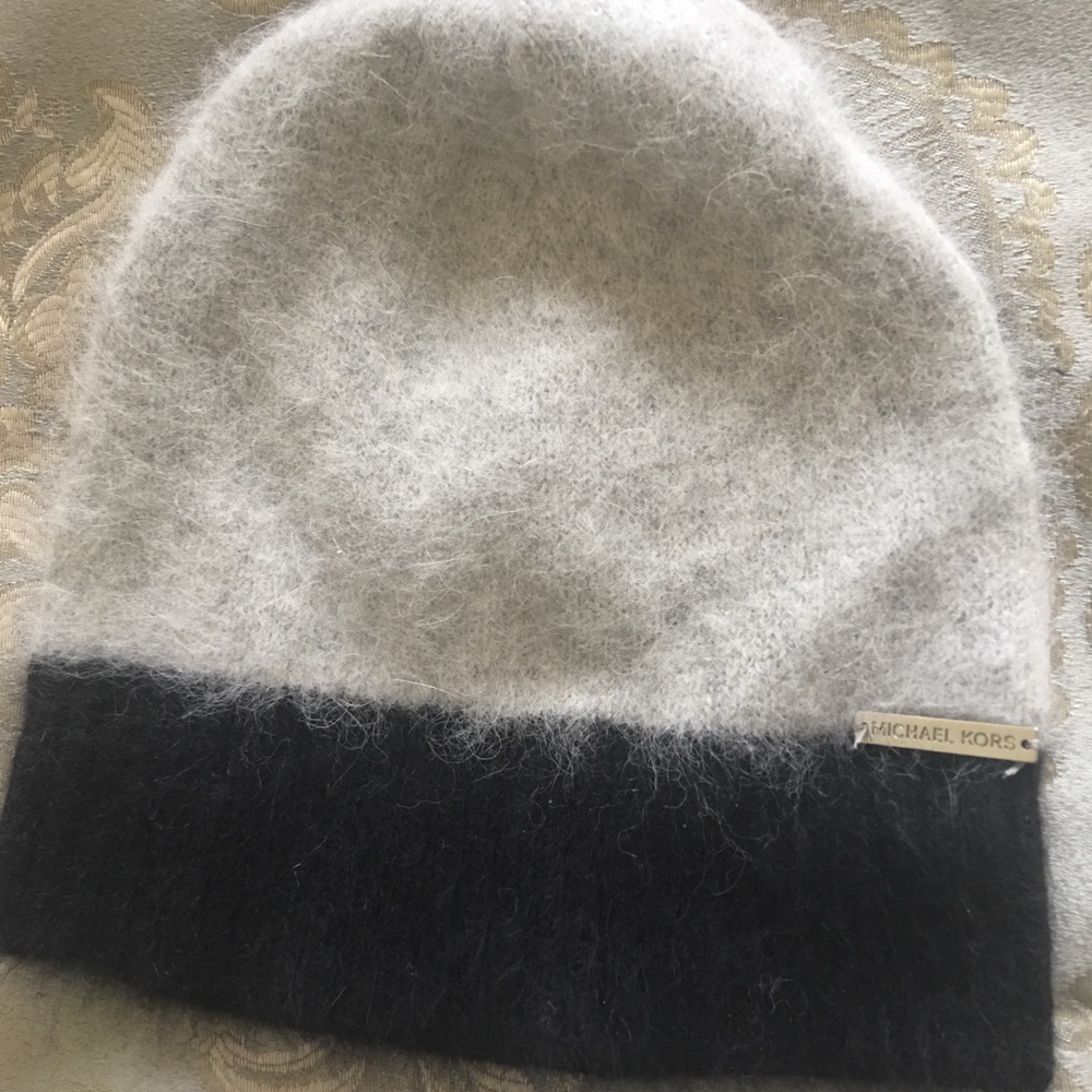 Michael Kors winter hat